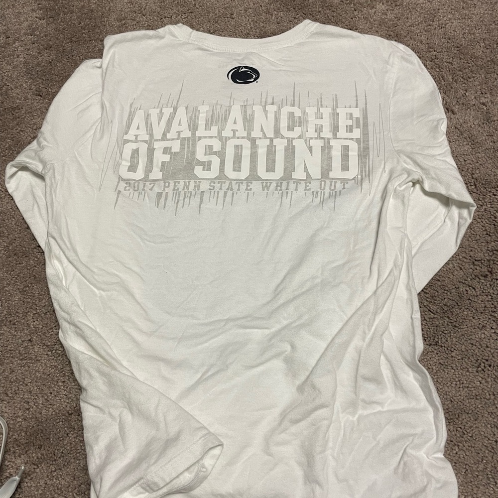 All 5 Penn State tops. Includes white out tee - Picture 16 of 16